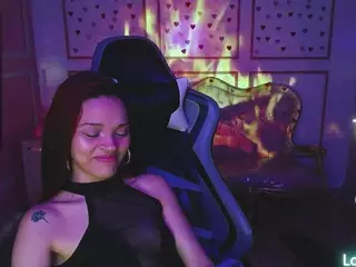 ailen-t's Live Sex Cam Show