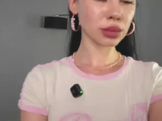 AislyBown's Live Sex Cam Show