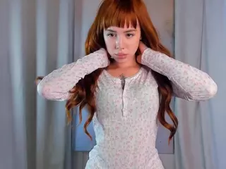 AislyBown's Live Sex Cam Show