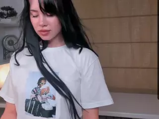 AislyBown's Live Sex Cam Show