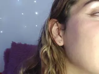 amaranta-hot-m's Live Sex Cam Show