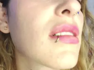 amaranta-hot-m's Live Sex Cam Show