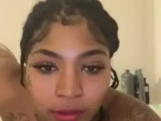 BlaAsainPersuasion's Live Sex Cam Show