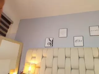 Carolinne Owenss's Live Sex Cam Show