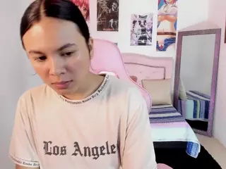 ChoeCollins's Live Sex Cam Show