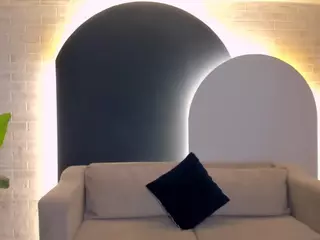 CorinaJames's Live Sex Cam Show