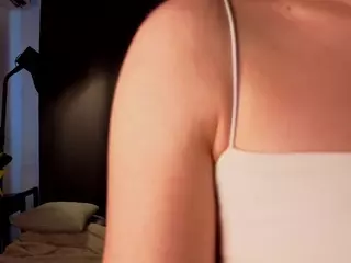 Shelley's Live Sex Cam Show