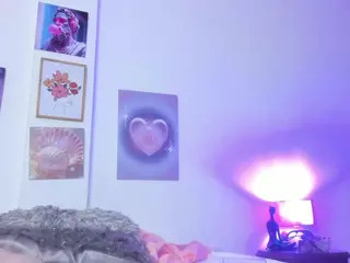 kaomy-022's Live Sex Cam Show