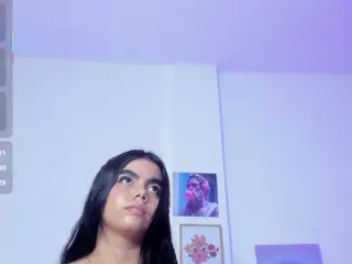 kaomy-022's Live Sex Cam Show