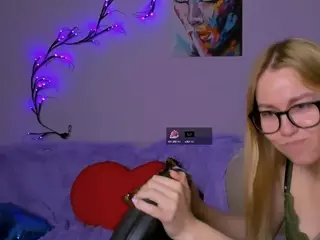lina-4u's Live Sex Cam Show