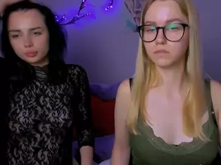lina-4u's Live Sex Cam Show