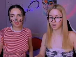lina-4u's Live Sex Cam Show