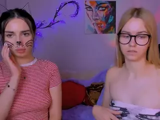 lina-4u's Live Sex Cam Show