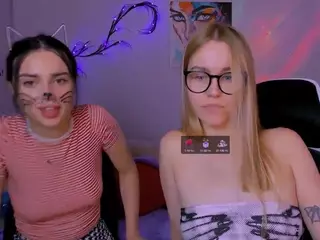 lina-4u's Live Sex Cam Show