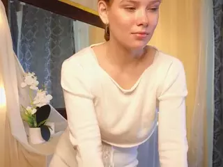 LoraAshworth's Live Sex Cam Show