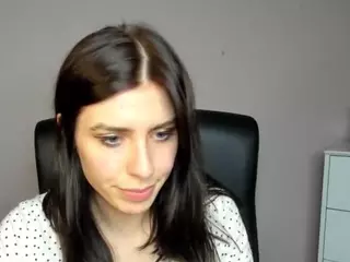 PiaSensual's Live Sex Cam Show