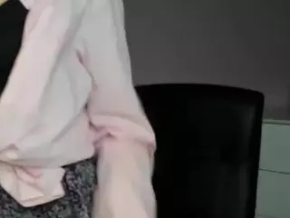 PiaSensual's Live Sex Cam Show