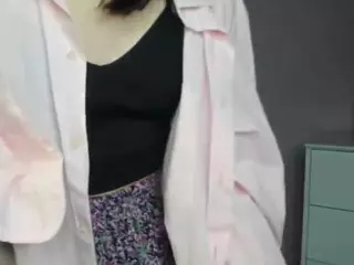 PiaSensual's Live Sex Cam Show