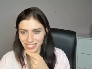 PiaSensual's Live Sex Cam Show