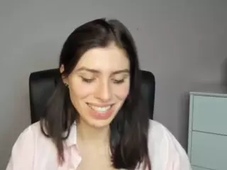 PiaSensual's Live Sex Cam Show