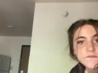 Preciousanpearly's Live Sex Cam Show