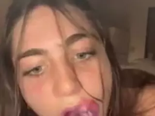 Preciousanpearly's Live Sex Cam Show