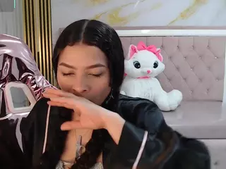 shalon-diaz-sub's Live Sex Cam Show