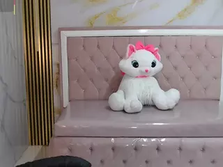 shalon-diaz-sub's Live Sex Cam Show