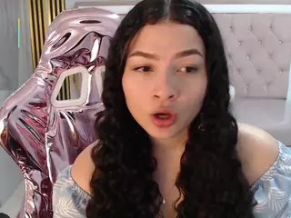 shalon-diaz-sub's Live Sex Cam Show