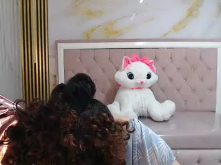 shalon-diaz-sub's Live Sex Cam Show