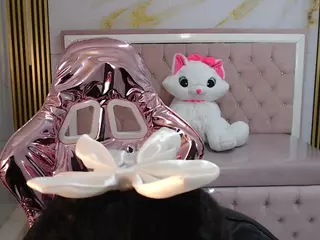 shalon-diaz-sub's Live Sex Cam Show