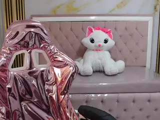 shalon-diaz-sub's Live Sex Cam Show