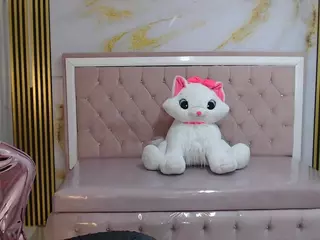 shalon-diaz-sub's Live Sex Cam Show
