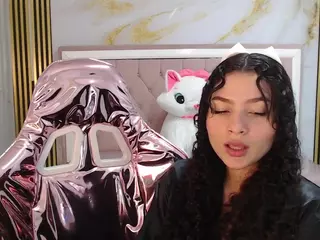 shalon-diaz-sub's Live Sex Cam Show