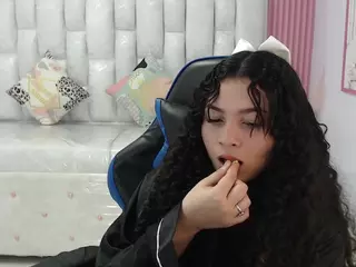 shalon-diaz-sub's Live Sex Cam Show