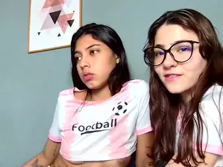 Strawberry and my 18yo friends's Live Sex Cam Show