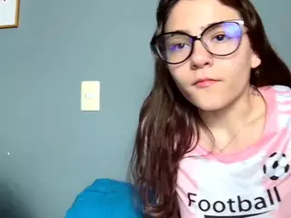 Strawberry and my 18yo friends's Live Sex Cam Show