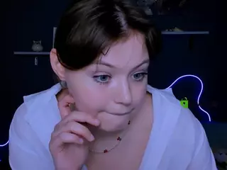 ally-sinn's Live Sex Cam Show
