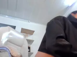 Carla-cross's Live Sex Cam Show