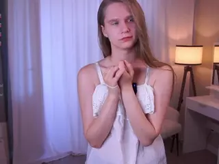 CateWatey's Live Sex Cam Show