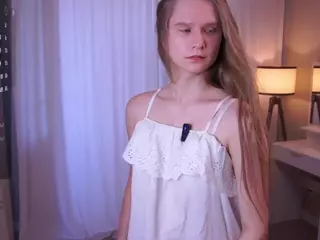 CateWatey's Live Sex Cam Show