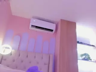 DanielaRuizz's Live Sex Cam Show