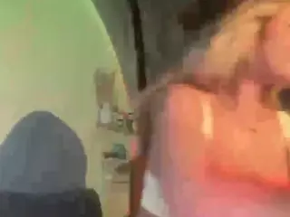 gigisux's Live Sex Cam Show