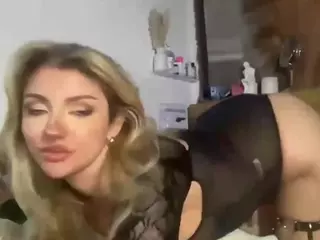 gigisux's Live Sex Cam Show