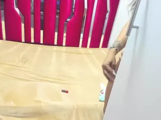 kathalinaxx's Live Sex Cam Show