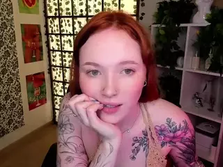 MayaLight's Live Sex Cam Show