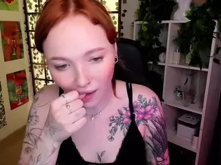 MayaLight's Live Sex Cam Show