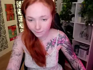 MayaLight's Live Sex Cam Show
