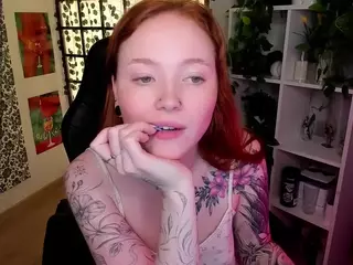 MayaLight's Live Sex Cam Show