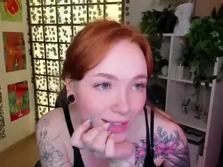 MayaLight's Live Sex Cam Show